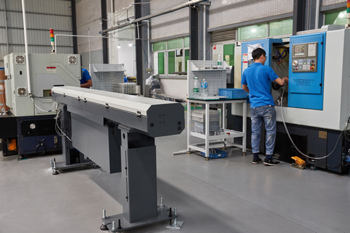 持续的新冠疫情东莞车铣复合加工厂如何度过萧条期